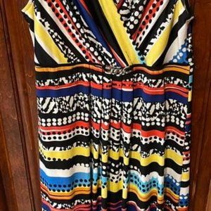 sz L.  never worn..  LIKE new.  NEW DIRECTIONS..   love the colors.